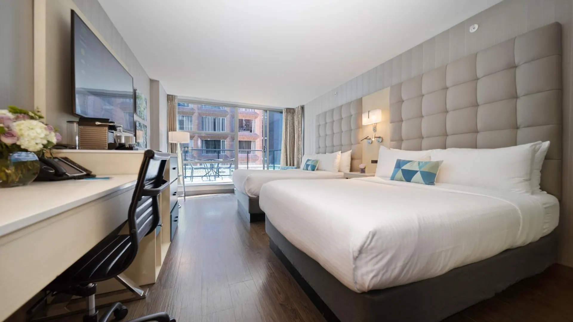 Hotel Blu Ванкувер Канада