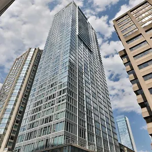  Apartment 2 Bedroom Den Canada