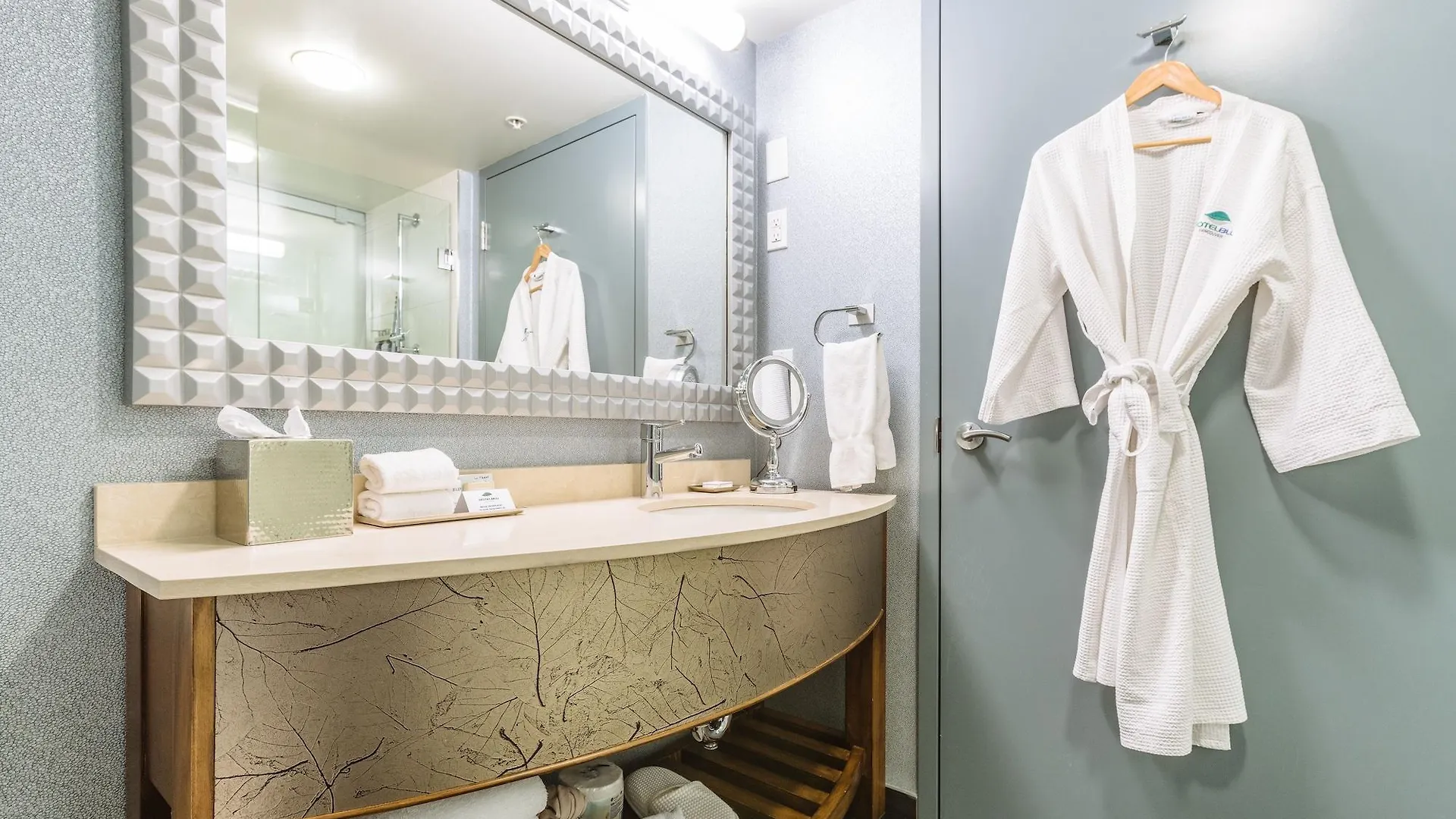 ****  Hotel Blu Vancouver Kanada