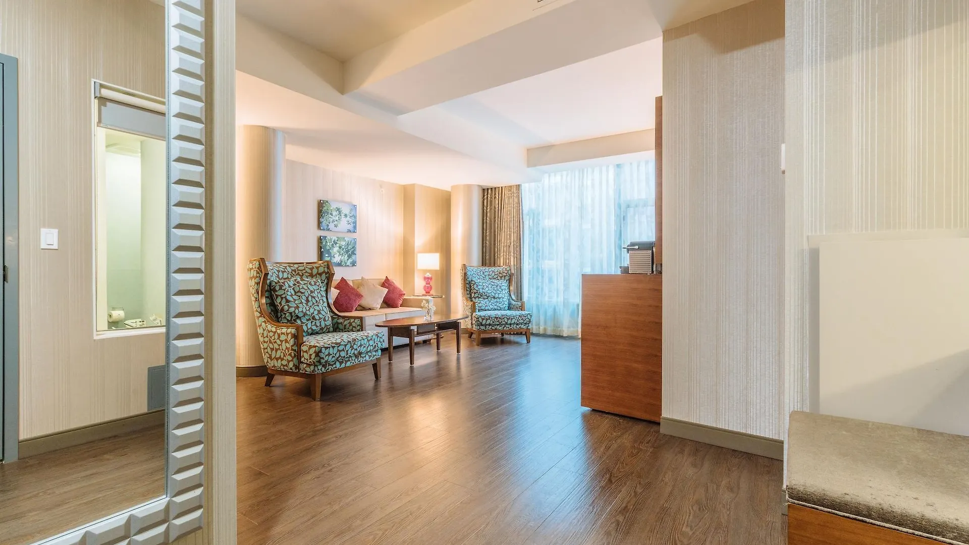 Hotel Blu Vancouver 4*,  Kanada