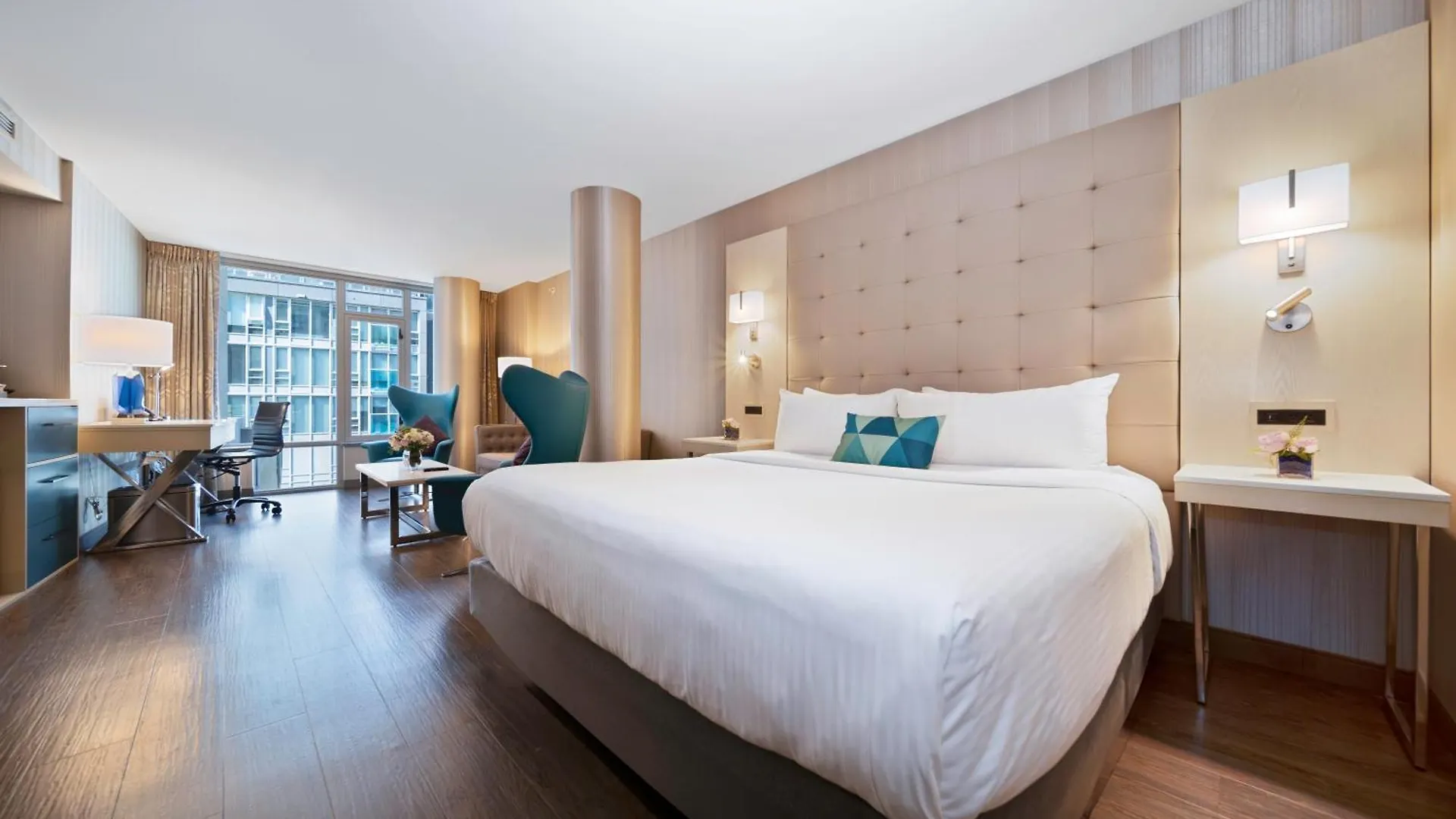 Hotel BLU Vancouver 4*,  Kanada